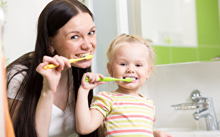 刷牙應該用冷水或溫水？ 讓專家告訴你