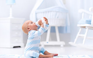 最新研究：不要给一岁以下婴儿喝果汁