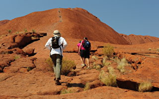澳洲最著名大紅石將於2019年起禁止攀爬