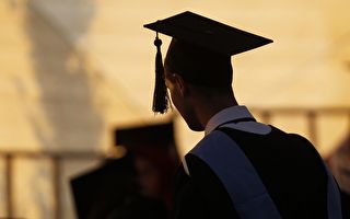 調查：澳洲逾1/4大學畢業生「學無所用」