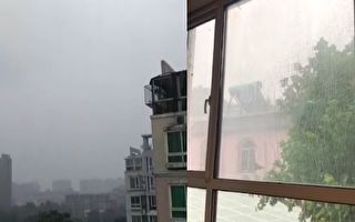 【视频】北京降雨现9级大风 402航班取消