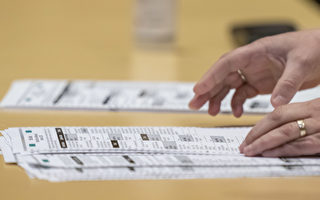 威州2议员加入诉讼案 要求阻止认证选举人票