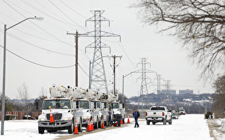 德州电费飙升 州长令电力公司暂不收电费