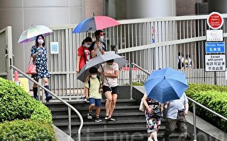 香港天文台發三號強風信號 料有大驟雨及狂風