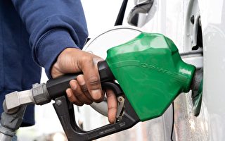 油价飞涨 电动车和燃油车哪个更省钱