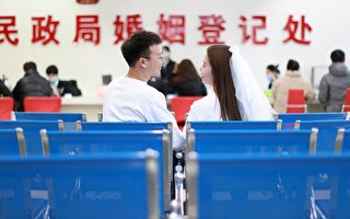 中国一季度结婚人数大降 专家：年轻人已绝望