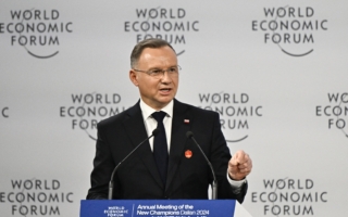 波兰总统复旦演讲触北京敏感问题